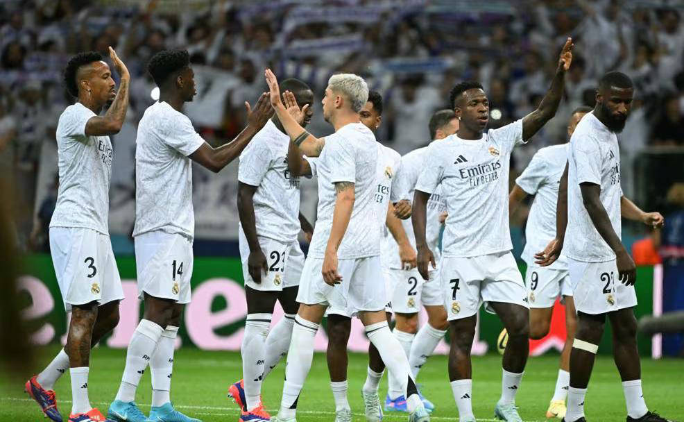 70年未胜阿森纳，皇马再迎苦战：三球落后，晋级欧冠四强希望渺茫